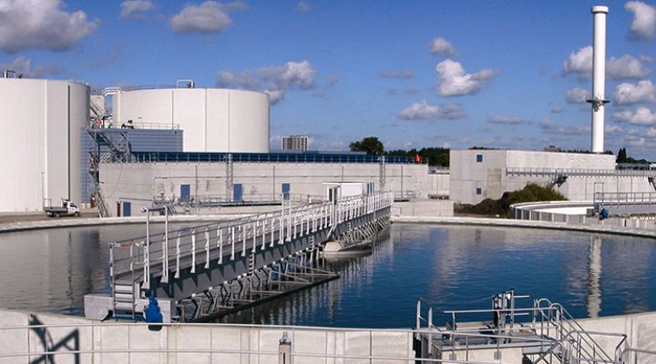 dws-eijkelkamp-spectrometer-wwtp-720px