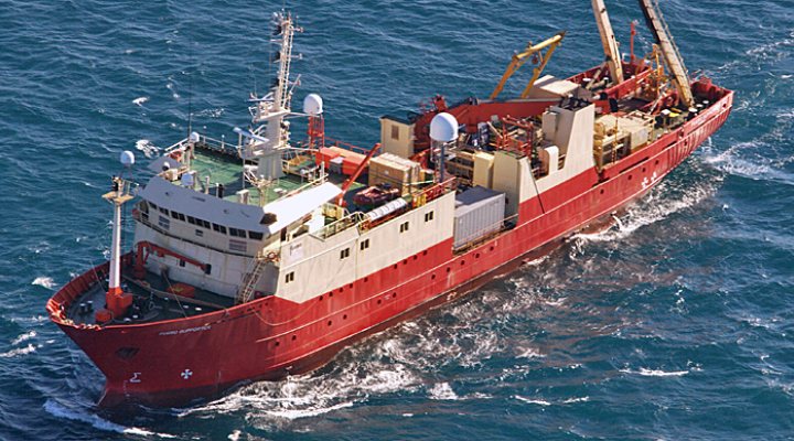 dws-fugro-mh370-supporter-770px