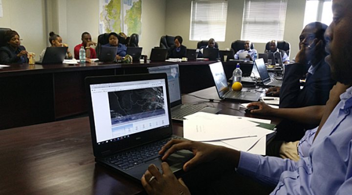 dws-hydrologic-hydronet-sa-training-computer-650px