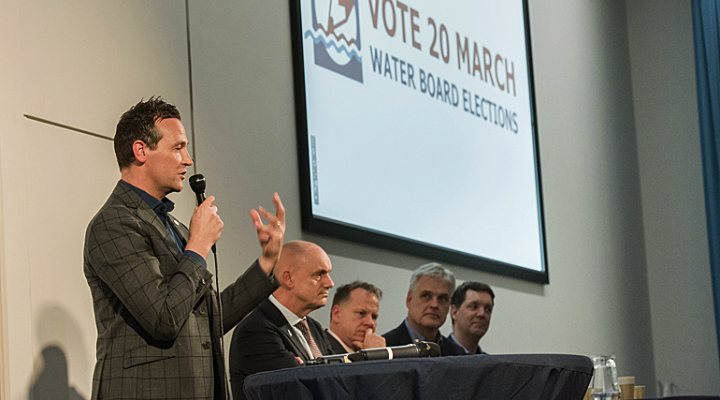 dws-ihe-delft-debate-panel-770px