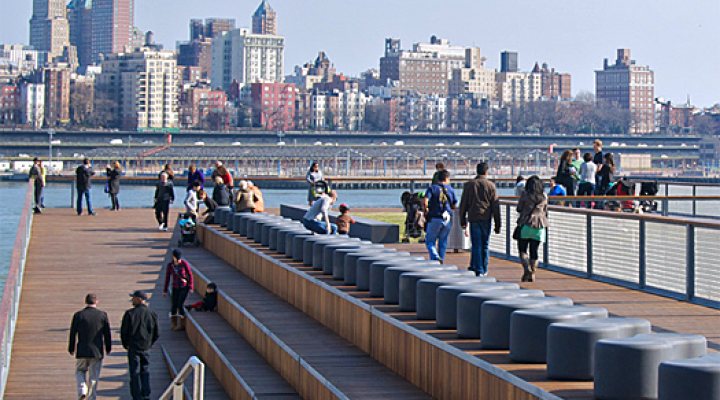 dws-new-york-waterfront-pier-525px