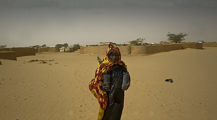 dws-red-cross-migration-africa-women2-700px