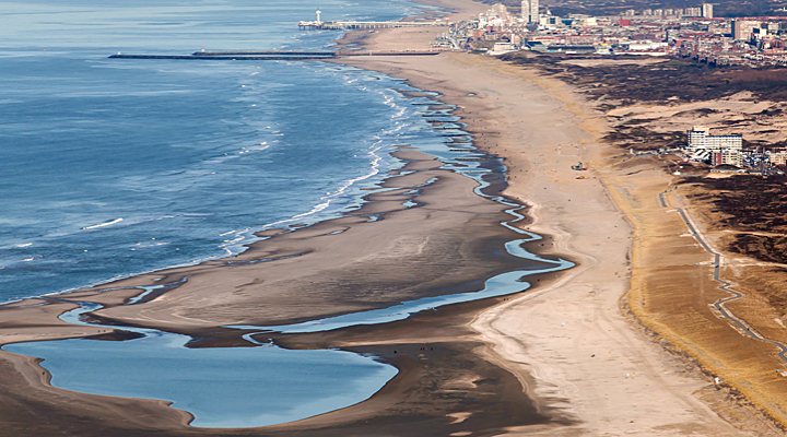 dws-sand-motor-aerial-augsuts-2016-coast-line2-770px