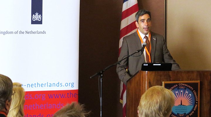 dws-sandy-roundtable-2-opening-770px-1