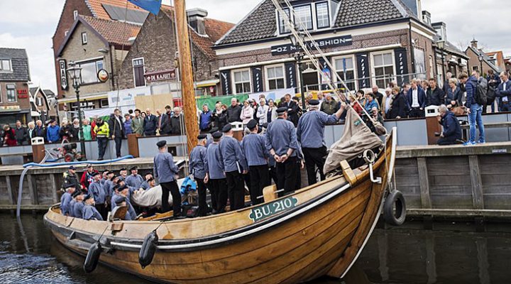 dws-sfcb-spakenburg-fishermen-770px