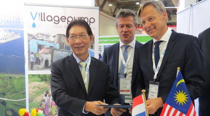 dws-siww216-villagepump-tan-yak-khoon-waard-770px