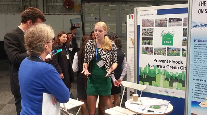 dws-swww2013-exhibition-junior-award-hoes1-770px