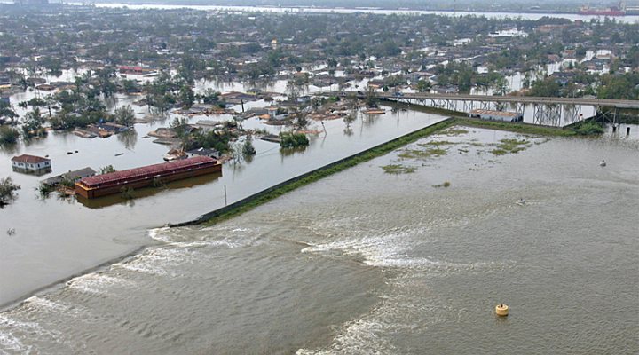 dws-tud-meyer-new-orleans-flood-aerial-770px