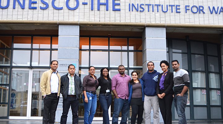 dws-unesco-sids-scholarship-students2-770px