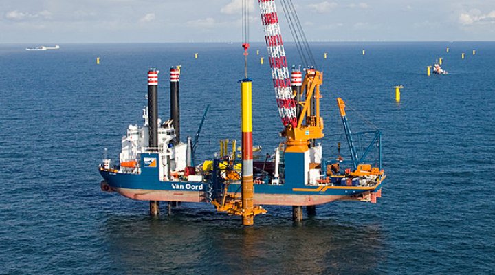 dws-van-oord-ballast-off-shore-wind-vessel-770px