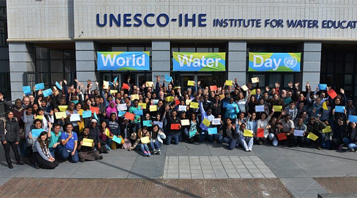 dws-wwd2016-unesco-ihe-students-770px