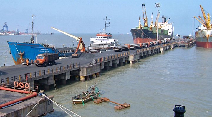 dws-xbloc-mundra-lng-port-770px