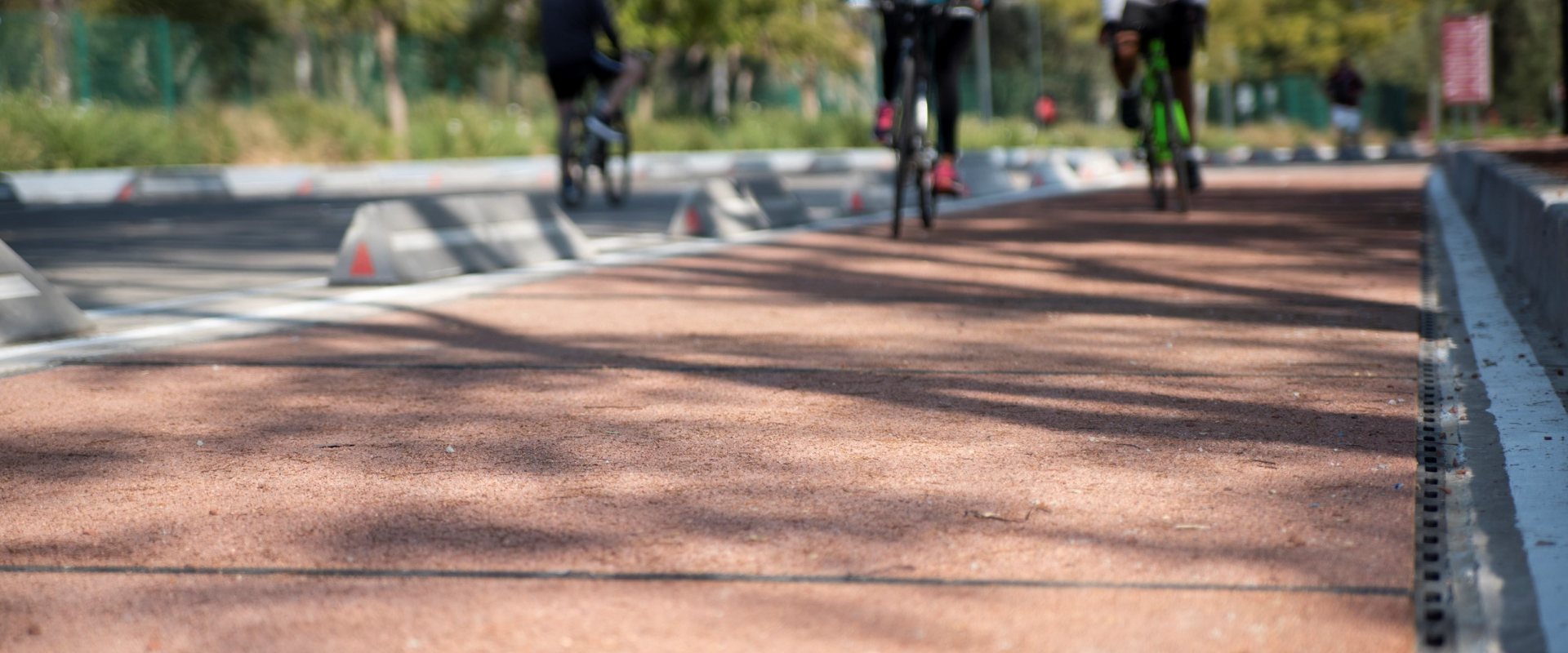 Bycicle lane in Mexico City, constructed according to the concept of PlasticRoad