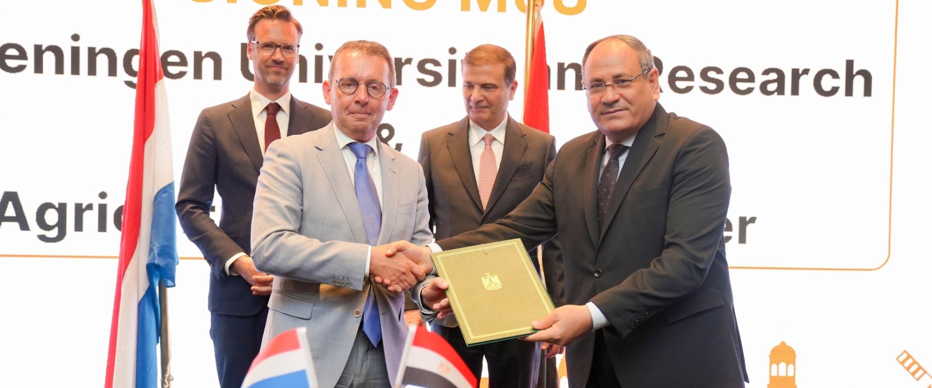 Signing MoU between Egypt and the Netherlands