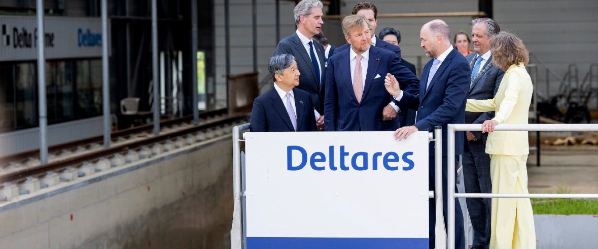Visit of His Majesty the Emperor of Japan and his majesty King Willem-Alexander to Deltares